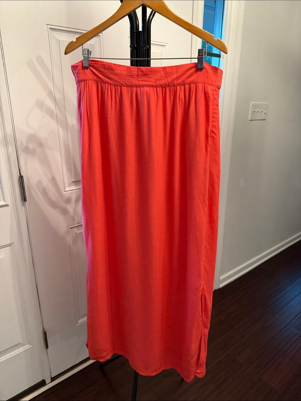 LOFT Coral-Orange Maxi Skirt - Pull-On Style